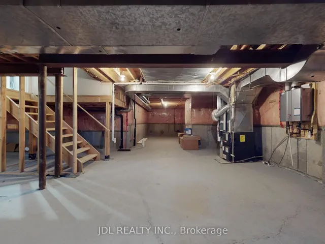 Additional image 45 of 1043 Freeman Tr