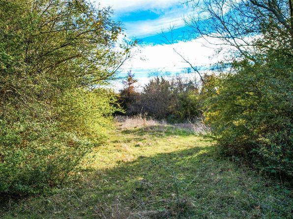 800 N Prairie Creek Rd, Dallas, TX 75217