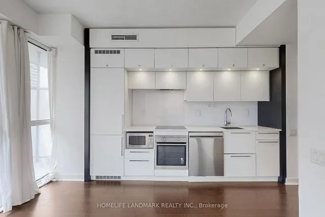 Additional image 14 of 15 Grenville St Unit 1205