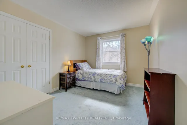 Additional image 10 of 210 Greengable Crt