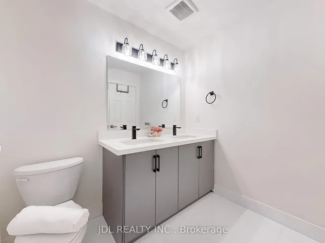 Additional image 32 of 1043 Freeman Tr