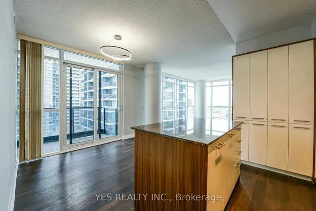 Additional image 13 of 1 Valhalla Inn Rd Unit 1204