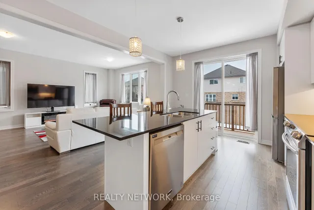 Additional image 18 of 107 Starfire Cres