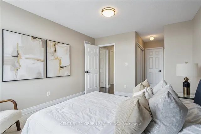 Additional image 33 of 1032 Blueheron Blvd