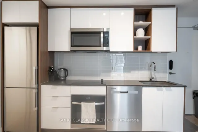 Additional image 17 of 543 Richmond St Unit 512