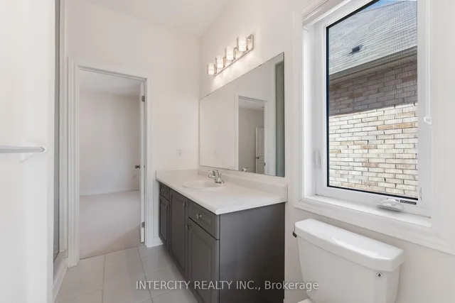 Additional image 30 of 28 Ezra Cres