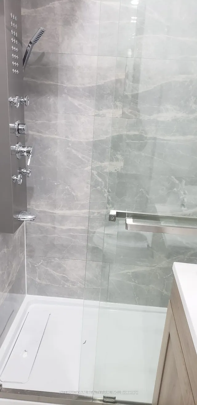 Additional image 14 of 27 Charcoal Dr