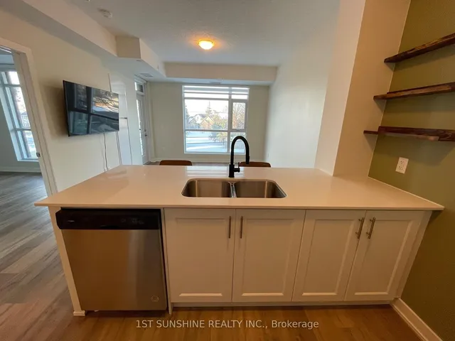 Additional image 7 of 600 NORTH SERVICE Rd Unit 214