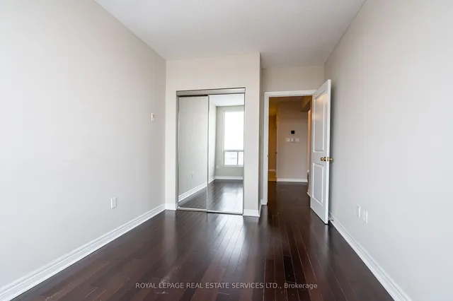 Additional image 18 of 1998 Ironstone Dr Unit 906