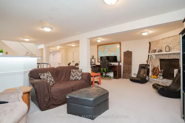 Additional image 32 of 202 ARCHDEKIN Dr