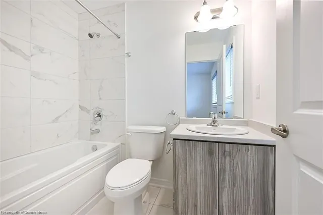 Additional image 20 of 31 Radison Lane