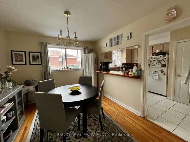 Additional image 3 of 82 Minerva Ave