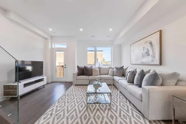 Additional image 12 of 609C Harvie Ave