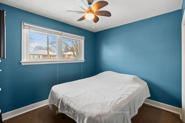 Additional image 21 of 130 West 23rd St