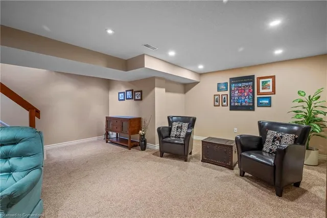 Additional image 32 of 93 Meadowlane Dr