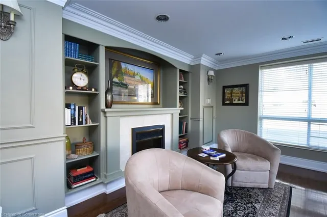 Additional image 28 of 3000 Creekside Dr Unit 604