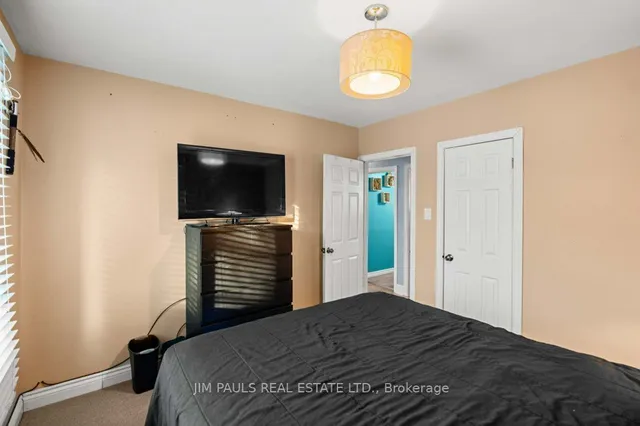 Additional image 20 of 130 West 23rd St