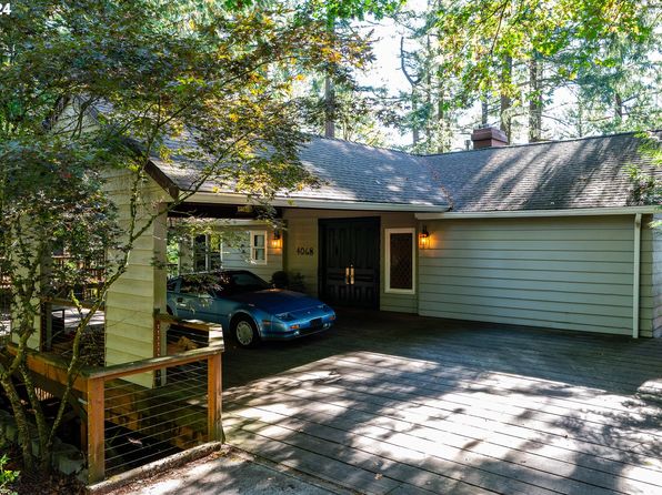 4068 SW Hewett Blvd, Portland, OR 97221