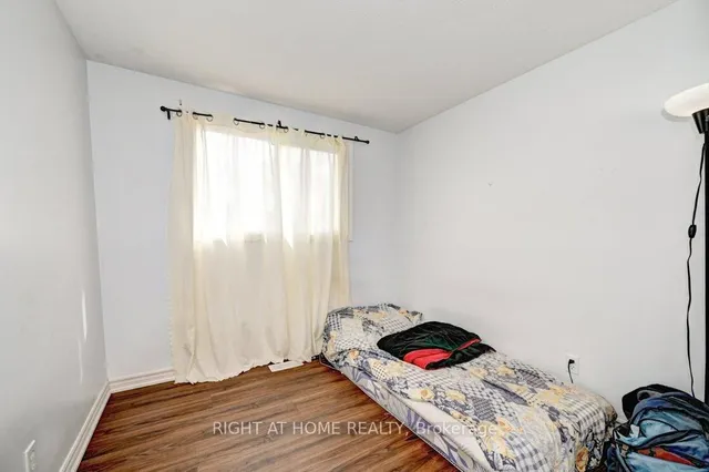 Additional image 26 of 58 Belwood Cres