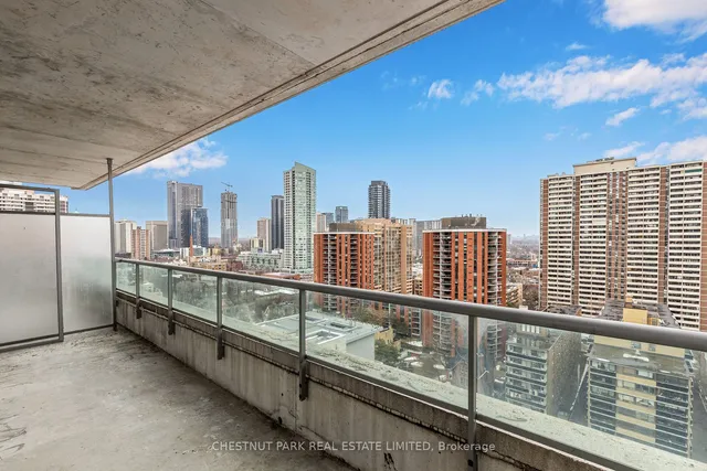 Additional image 16 of 285 Mutual St Unit 1705