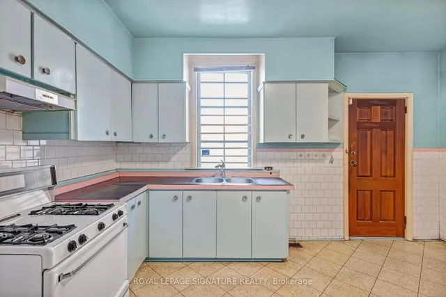 Additional image 6 of 144 Denison Ave