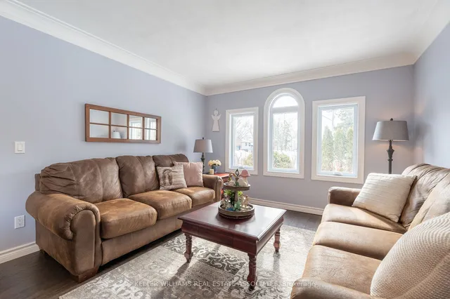 Additional image 7 of 11 Summit Dr