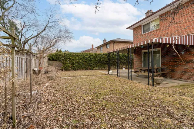 Additional image 9 of 96 Margaret Ave