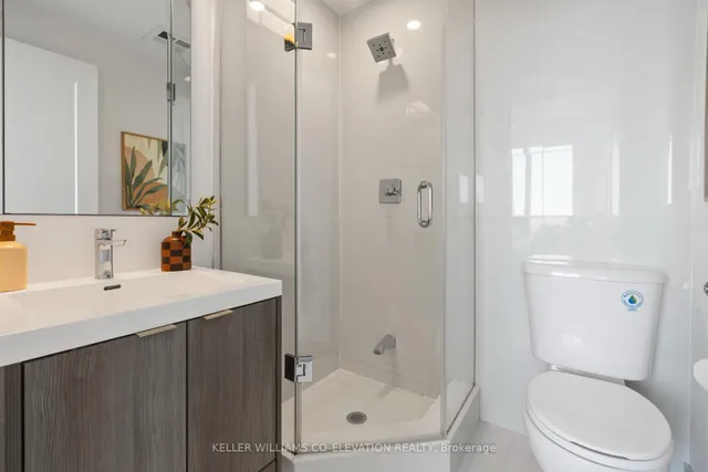 Additional image 20 of 101 Erskine Ave Unit 2303