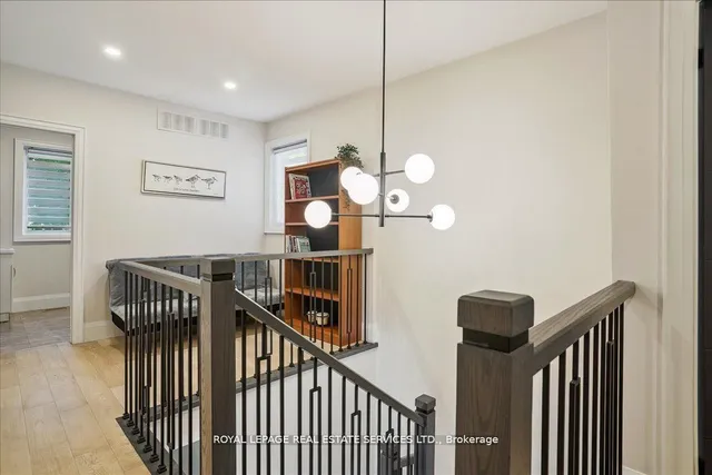 Additional image 21 of 24 Peel St