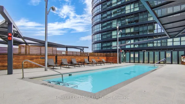 Additional image 40 of 575 Bloor St Unit 803