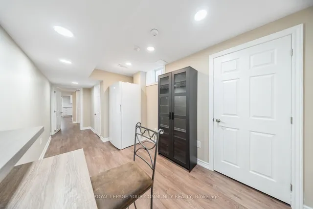 Additional image 32 of 32 Gower Cres