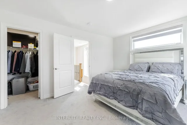 Additional image 33 of 19 Queenpost Dr