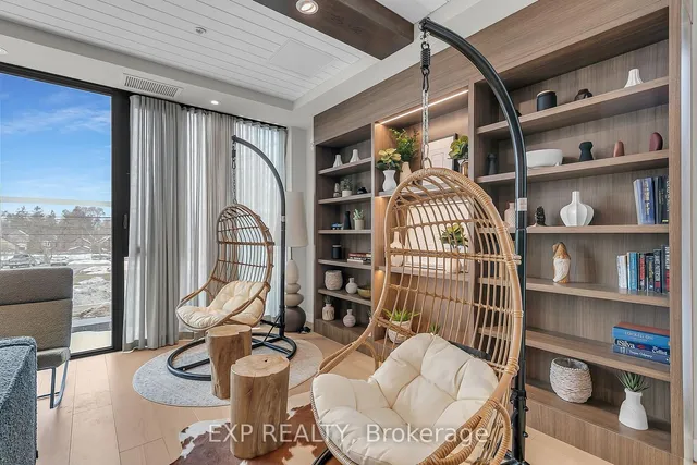 Additional image 30 of 741 King St Unit 102