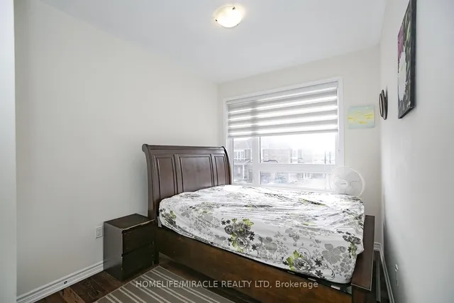 Additional image 26 of 5 Emily St