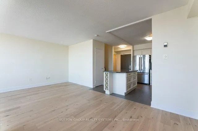 Additional image 15 of 35 Ormskirk Ave Unit 818