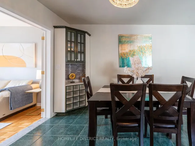 Additional image 22 of 157 Silverthorn Ave