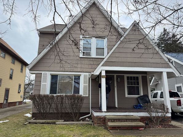 17901 Delavan Ave, Cleveland, OH 44119