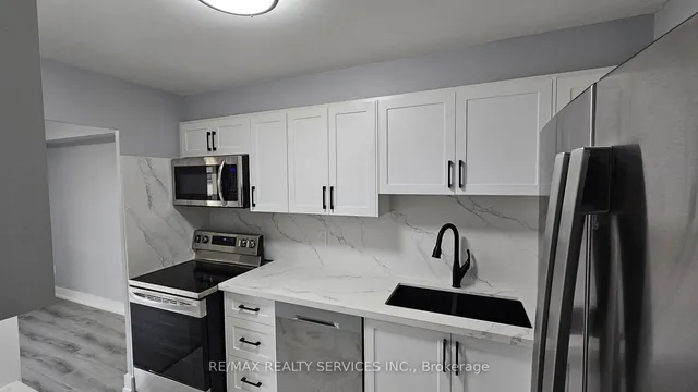 Additional image 9 of 1 Massey Sq Unit 207