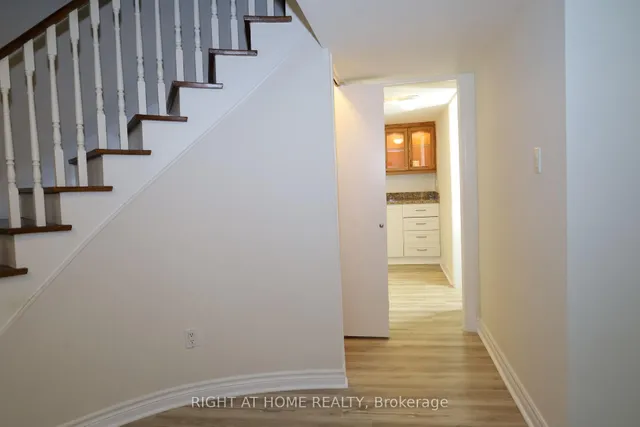 Additional image 29 of 236 York Mills Rd