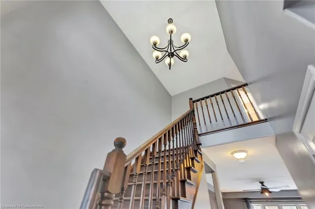 Additional image 15 of 20 Donald Bell Dr