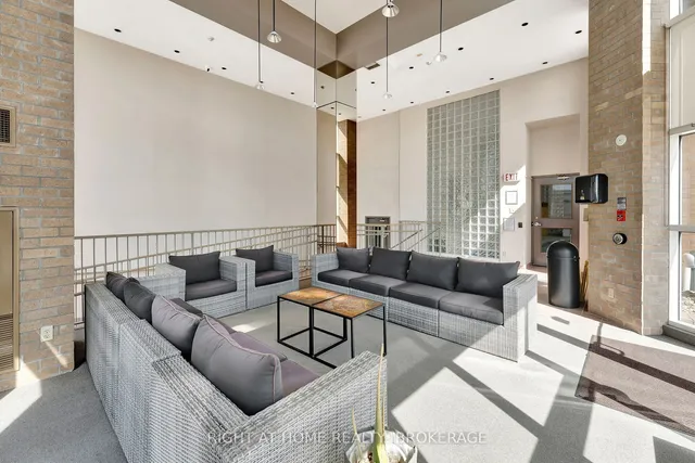 Additional image 3 of 2190 Lakeshore Rd Unit 802