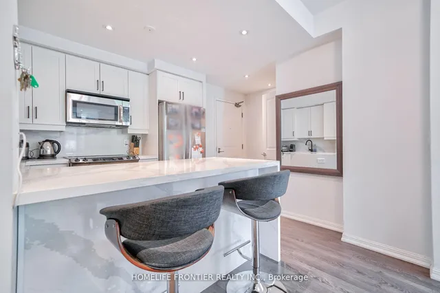 Additional image 33 of 85 East Liberty St Unit TH77B