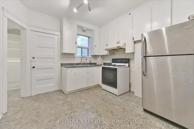 Additional image 15 of 18 Barton Ave