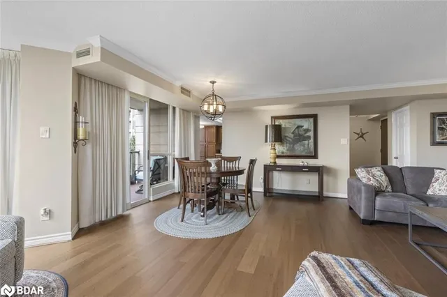 Additional image 9 of 55 Kingsbridge Garden Cir Unit 503