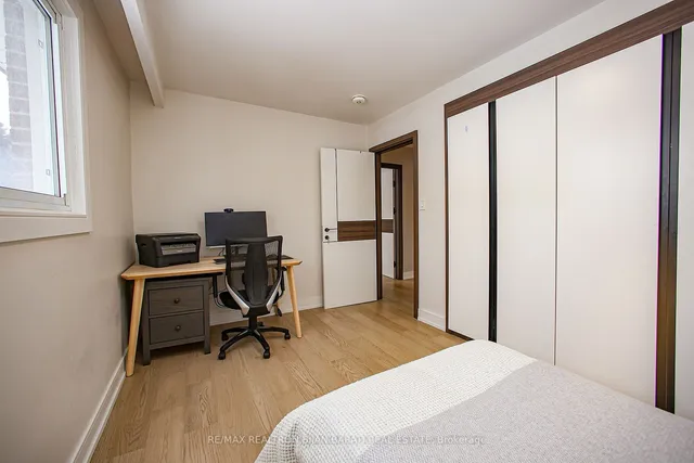 Additional image 27 of 66 Moore Park Ave