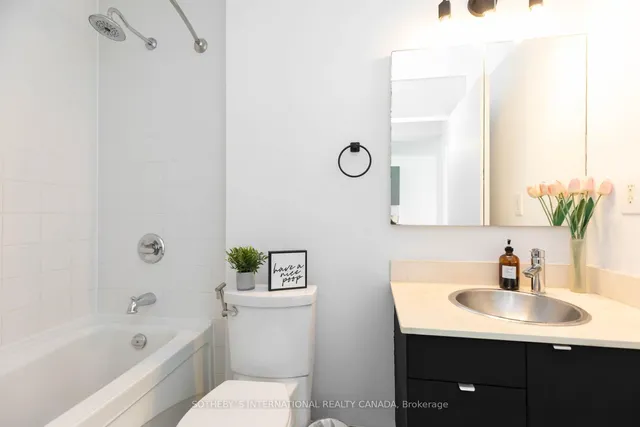 Additional image 22 of 33 Lombard St Unit 2703