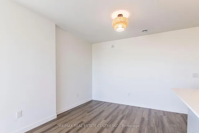 Additional image 9 of 479 Charlton Ave Unit 404