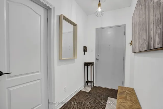 Additional image 6 of 135 James St Unit 612