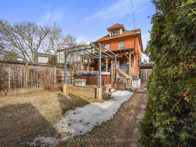 Additional image 36 of 264 Houghton Ave