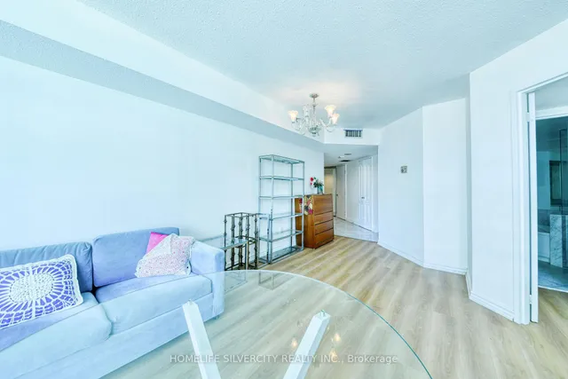 Additional image 19 of 38 Elm St Unit #2900